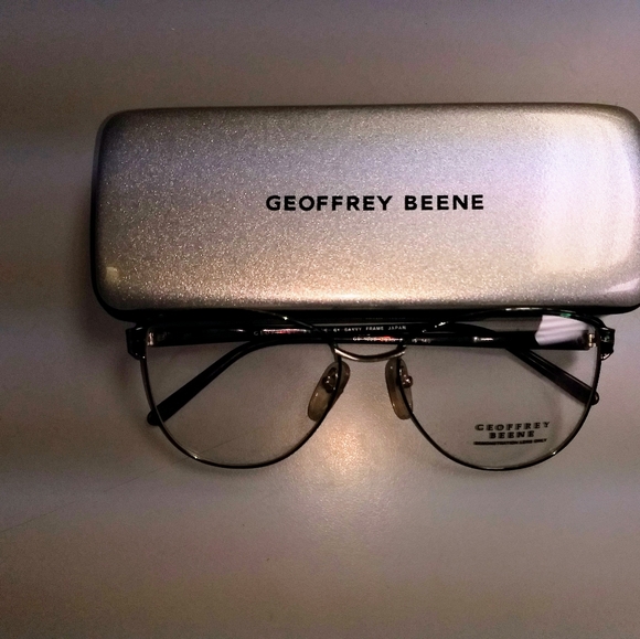 ?1980\'s Geoffrey Beene Frame main image 9